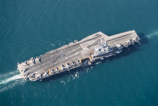 Mục kích tàu sân bay Pháp giương oai ở vùng Vịnh - ảnh 3