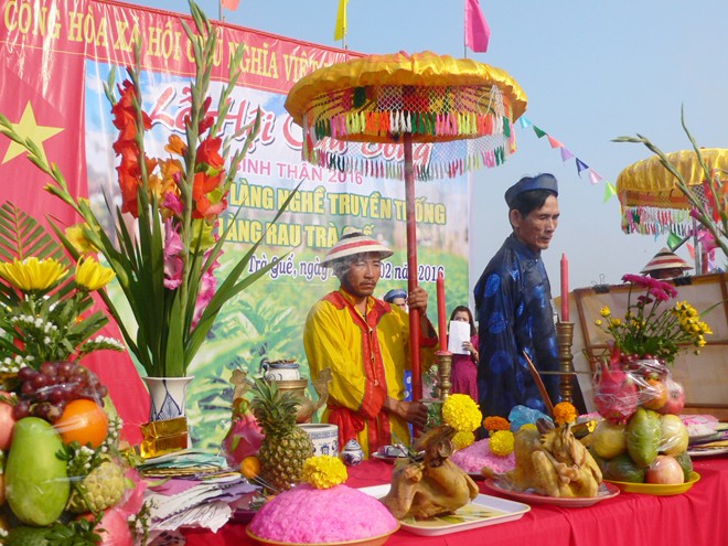 Phố cổ Hội An rộn ràng hội nghề - ảnh 7