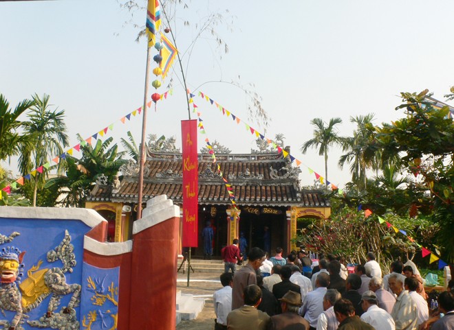 Phố cổ Hội An rộn ràng hội nghề - ảnh 1