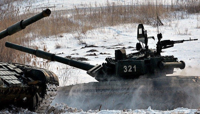 Mục kích xe tăng T-72 nã pháo tranh hùng - ảnh 3
