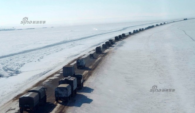 Cận cảnh quân đội Kazakhstan tập trận khoe sức mạnh - ảnh 1