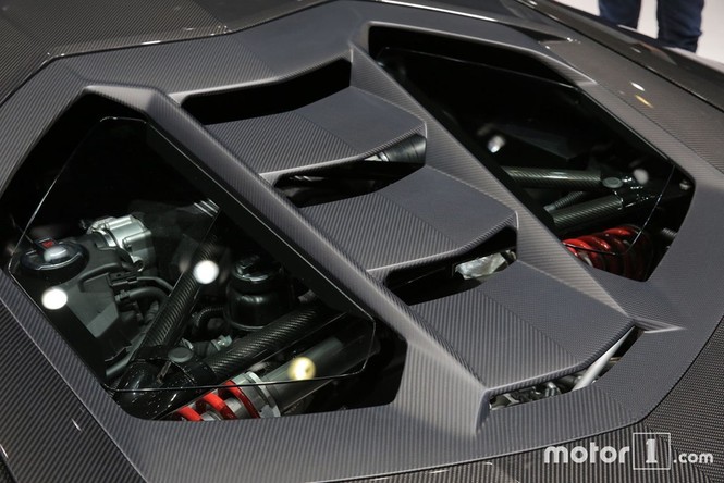 Mê mẩn với 'siêu xe không gian' Lamborghini Huracan Avio - ảnh 7