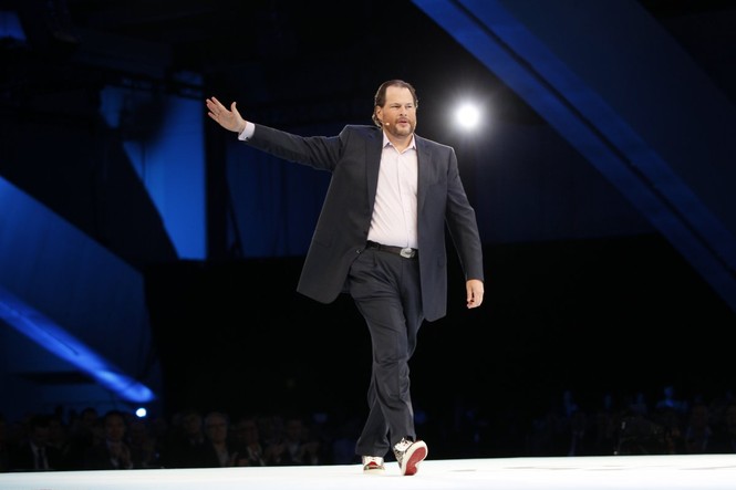 Cuộc đời 'bố già' làng công nghệ Larry Ellison - ảnh 11