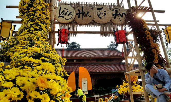 Hàng vạn người tham gia 'Lễ hội hoa cúc' - ảnh 8