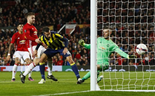 Pogba lập cú đúp, M.U đè bẹp Fenerbahce - ảnh 1
