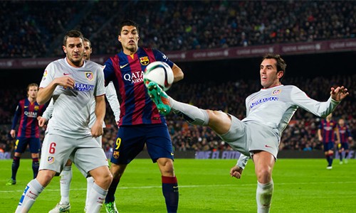 Ronaldo, Messi dẫn đầu danh sách ứng viên Quả Bóng Vàng - ảnh 1