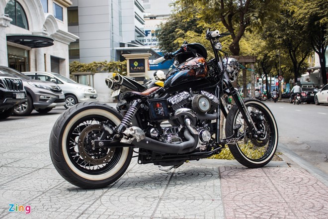Tròn mắt trước Harley-Davidson độ phong cách Halloween - ảnh 1