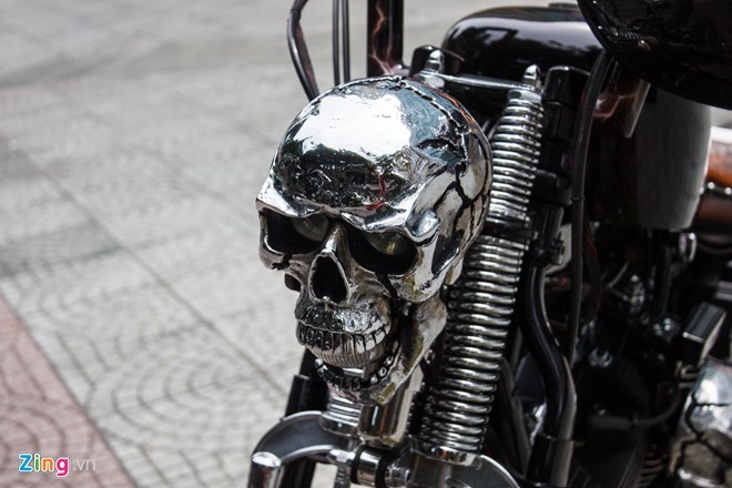 Tròn mắt trước Harley-Davidson độ phong cách Halloween - ảnh 4