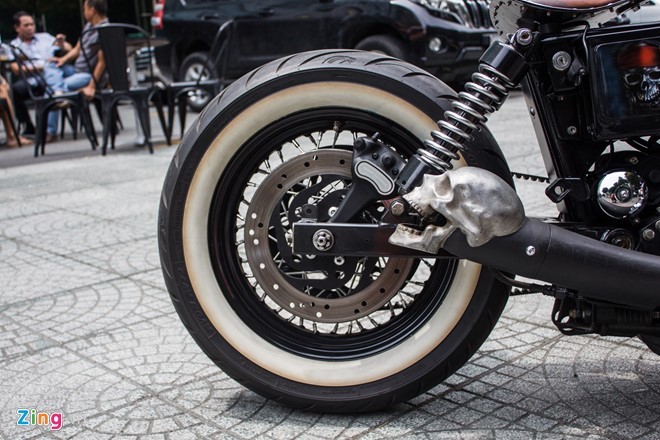 Tròn mắt trước Harley-Davidson độ phong cách Halloween - ảnh 8