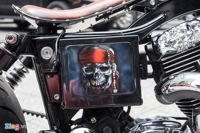 Tròn mắt trước Harley-Davidson độ phong cách Halloween - ảnh 9