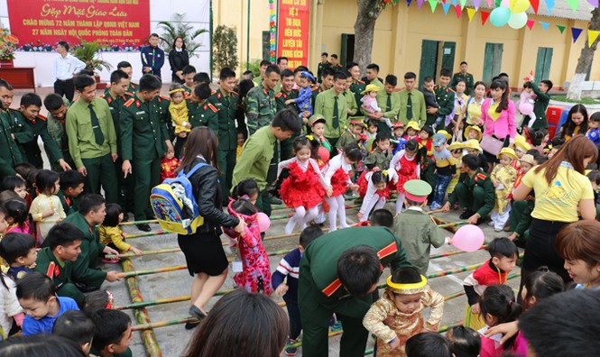 Trải nghiệm thực tế tại nhà trường Quân đội - ảnh 2