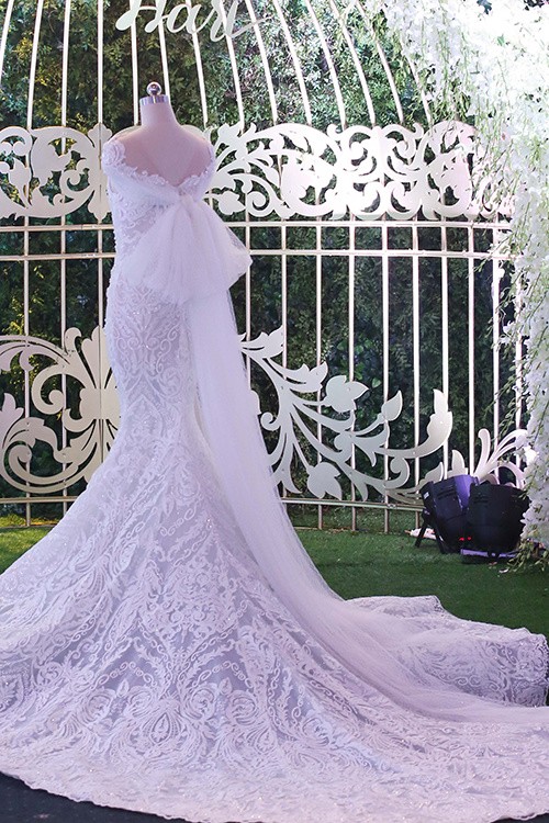 Ba bộ cưới lộng lẫy của cô dâu Hari Won - ảnh 3