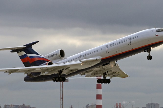 Nhìn gần loại máy bay Tu-154 vừa gặp nạn ở Nga - ảnh 3