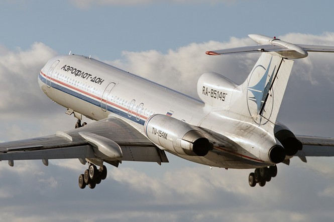 Nhìn gần loại máy bay Tu-154 vừa gặp nạn ở Nga - ảnh 4