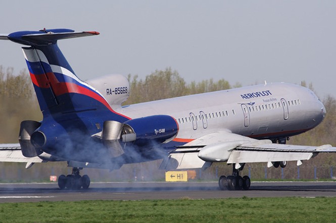 Nhìn gần loại máy bay Tu-154 vừa gặp nạn ở Nga - ảnh 5