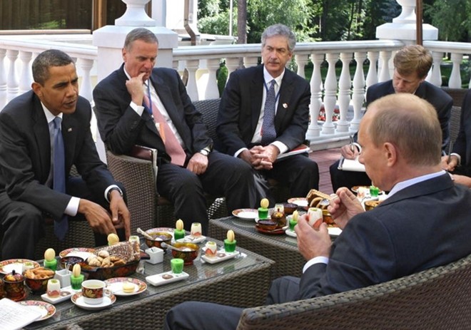 Những cuộc gặp đáng nhớ giữa ông Putin và ông Obama - ảnh 1