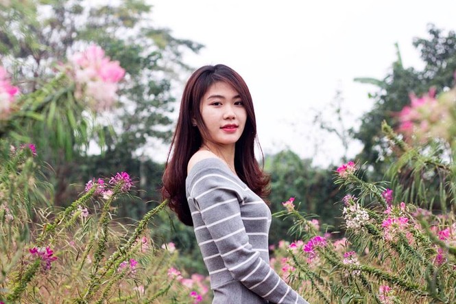 Nữ cử nhân xinh đẹp tình nguyện nhập ngũ - ảnh 4
