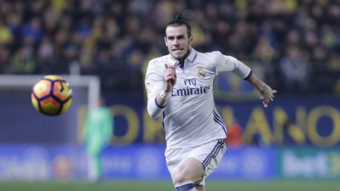 Ngược dòng ngoạn mục, Real đòi lại ngôi đầu từ Barca - ảnh 1