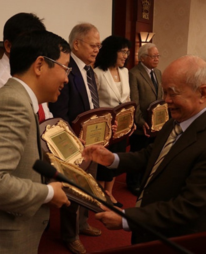 Nhà văn hoá Phan Khôi được vinh danh trong giải Phan Châu Trinh - ảnh 1