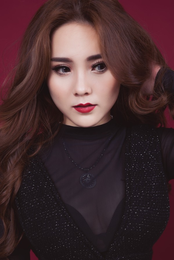 Hotgirl Biên Hòa gây bão mạng vì ví 'bằng đại học không bằng một cuộn giấy... vệ sinh' - ảnh 3