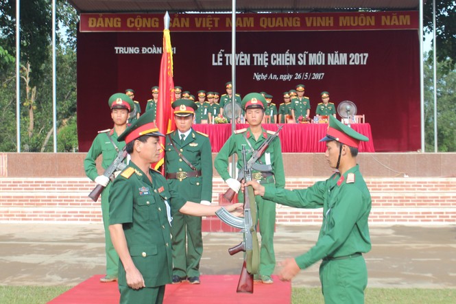 Tuyên thệ Chiến sỹ mới năm 2017 - ảnh 1