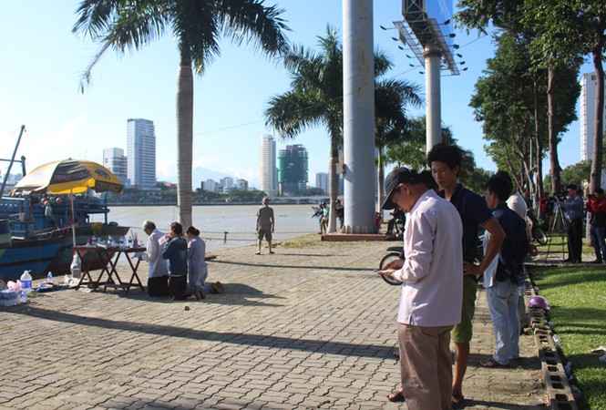 Đi câu, người đàn ông rơi xuống sông Hàn mất tích - ảnh 1