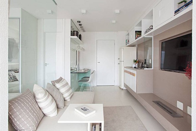 Căn hộ 35 m2 có mọi phòng đều rộng nhờ dùng nhiều kính - ảnh 3