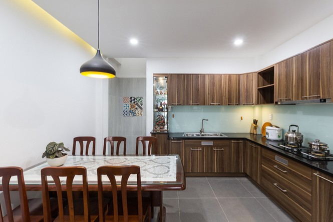 Nhà 4 tầng hiện đại, sang trọng chưa tới 900 triệu đồng - ảnh 5