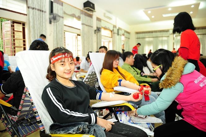 Chủ nhật Đỏ ở Thanh Hóa: Xuất hiện nhiều 'thủ lĩnh' hiến máu cứu người - ảnh 14