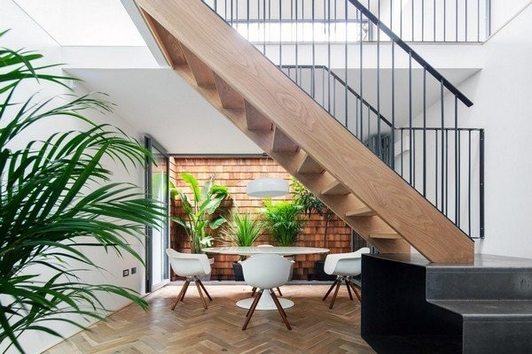 Biến nhà để xe thành nhà 3 tầng tuyệt đẹp với chi phí 1 tỷ đồng - ảnh 6