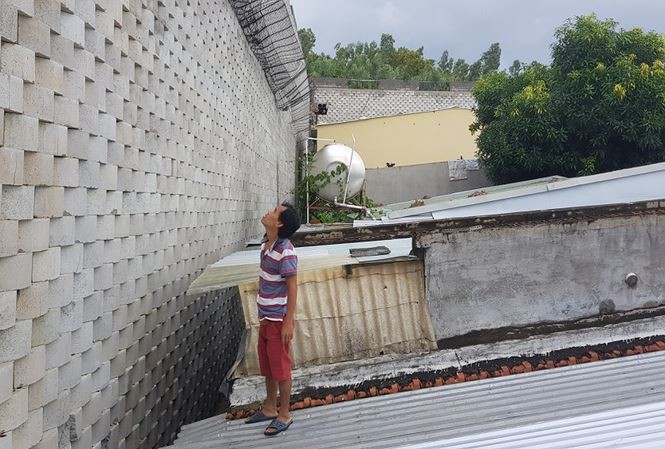 Yêu cầu phong tỏa tài khoản chủ dự án xây tường khổng lồ trên đầu dân - ảnh 2