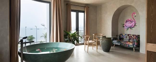 Ngôi nhà ở Hạ Long có view nhìn ra biển tuyệt đẹp trên báo Tây - ảnh 1