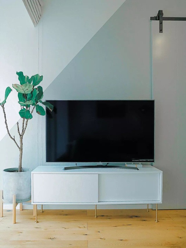 Căn hộ 40m2 rộng thoáng,đẹp long lanh đến bất ngờ nhờ nội thất trắng - ảnh 6