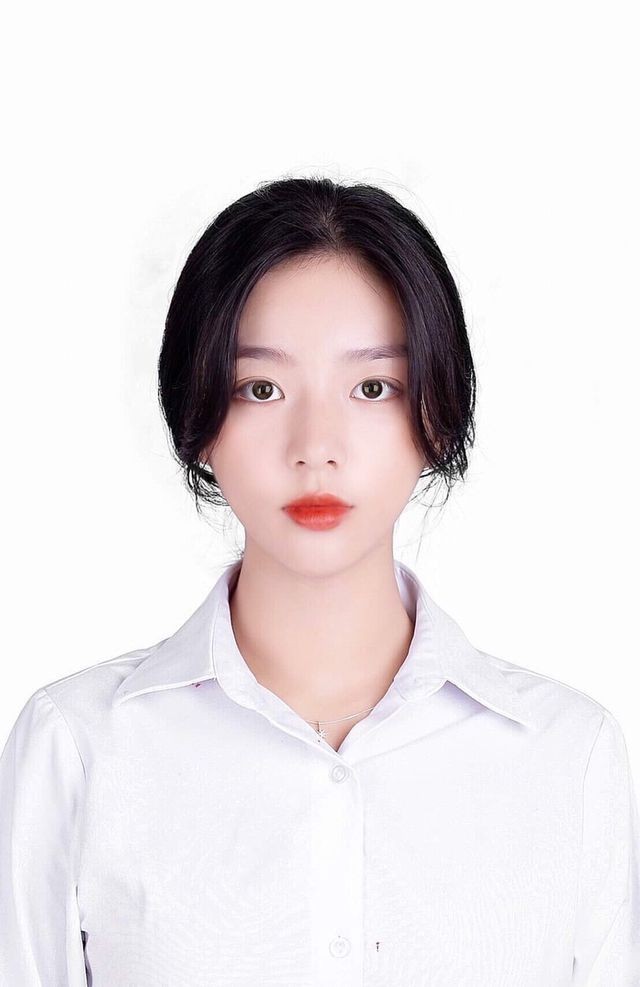 Vừa là tân sinh viên, hot girl Quảng Bình đã thành tâm điểm chú ý - ảnh 4