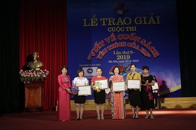 Trao giải Cuộc thi 'Viết về cuốn sách yêu thích của em' - ảnh 2