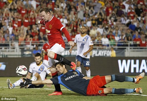 Van Gaal ra mắt, M.U 'tàn sát' LA Galaxy không thương tiếc - ảnh 1