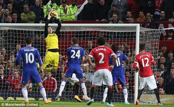 M.U vs Chelsea (1-1): Van Persie giải cứu 'Quỷ đỏ' - ảnh 6