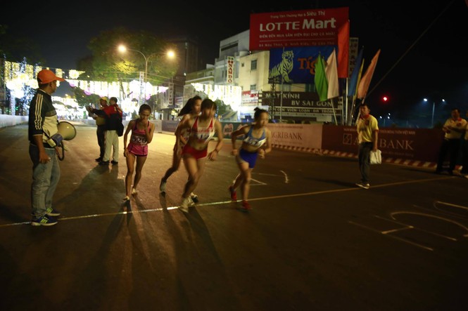 Tưng bừng đua tài Việt dã Tiền Phong - ảnh 7