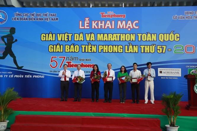 Tưng bừng đua tài Việt dã Tiền Phong - ảnh 30