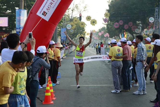 Tưng bừng đua tài Việt dã Tiền Phong - ảnh 43