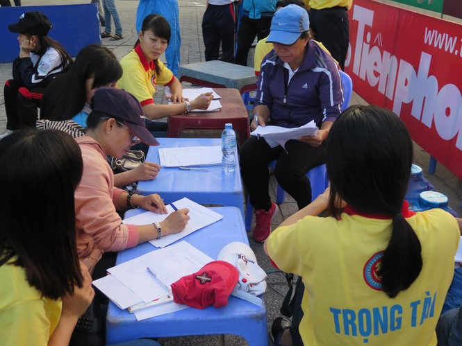 Tưng bừng đua tài Việt dã Tiền Phong - ảnh 36
