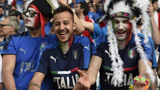 Hạ Italia ở loạt 'đấu súng', Đức lấy vé vào bán kết - ảnh 19