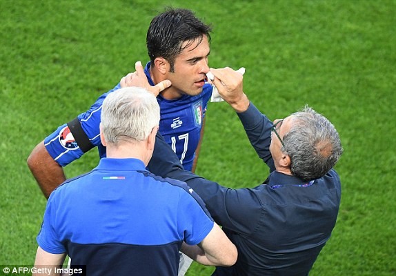 Hạ Italia ở loạt 'đấu súng', Đức lấy vé vào bán kết - ảnh 23