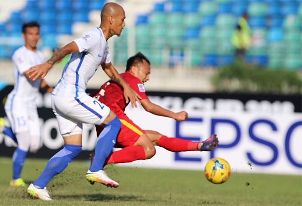 Trọng Hoàng 'nổ súng', tuyển Việt Nam hạ Malaysia - ảnh 19