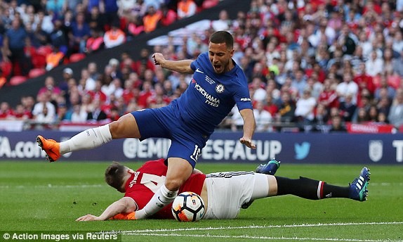 Thắng sát nút M.U, Chelsea vô địch FA Cup - ảnh 10