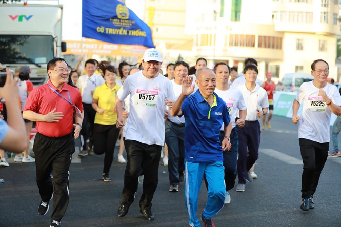 Tiền Phong Marathon 2019: Chân dung những nhà vô địch - ảnh 40