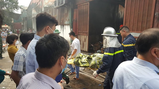 Cháy kinh hoàng ở Trung Văn: Bốn người trong một gia đình tử vong - ảnh 2