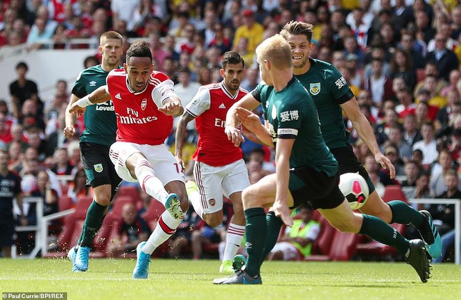 Kết quả vòng 2 Ngoại hạng Anh: Arsenal, Liverpool toàn thắng - ảnh 4