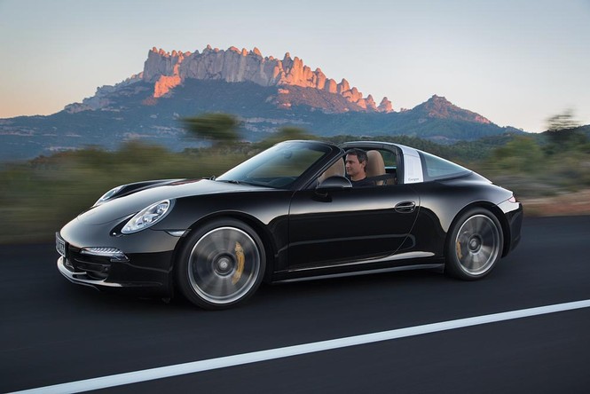 Porsche 911 giá 7 tỷ đồng tại Việt Nam - ảnh 1