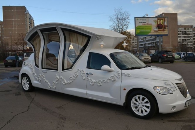 Chiếc limo khác lạ và độc đáo phong cách xe cưới - ảnh 6